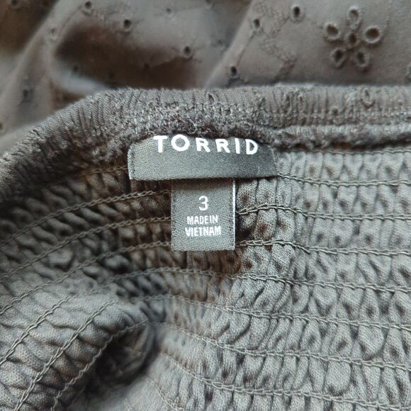 Torrid Maxi Eyelet Strapless Smocked Bodice Dress Womens 3 22/24 Black - Picture 7 of 10